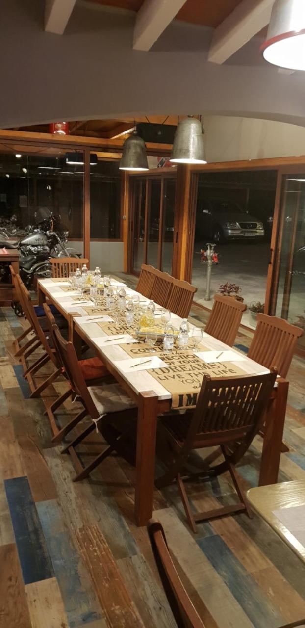Hotel Iris لا إليانا المظهر الخارجي الصورة