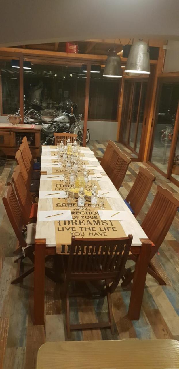 Hotel Iris لا إليانا المظهر الخارجي الصورة